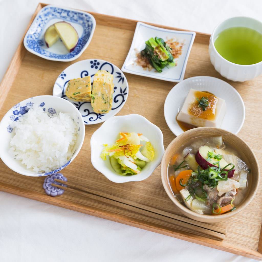 髪に良いバランス取れた食事