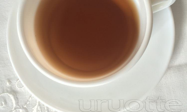 【美髪レシピ】解毒をサポート。肝臓をケアしてデトックス「よもぎのお茶」