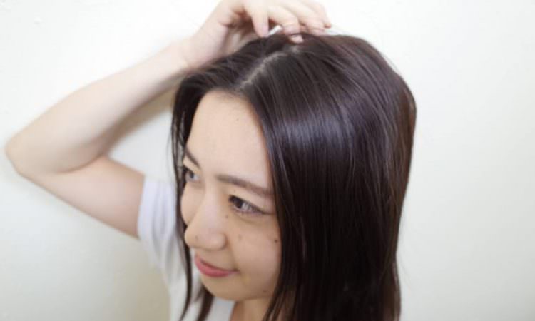 【おうちケア】乾燥によるフケやかゆみをおさえるバームの保湿ケア－vol.2