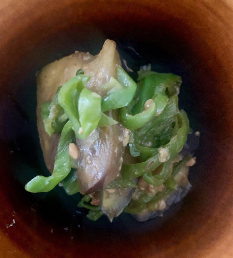 レシピ:ピーマンと茄子の醤炒め